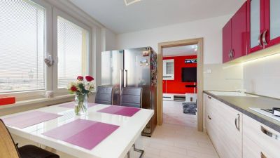 FOX - REZERVOVANÝ Veľký 3 izb. byt, výmera 85 m2, balkón, lokalita Zátvor, Trnava - 1