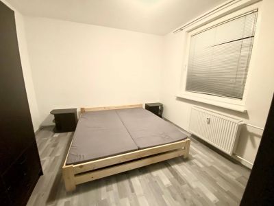 FOX * Zariadený 3 izbový byt po rekonštrukcii s loggiou, parkovacie státie * Koniarekova - 8