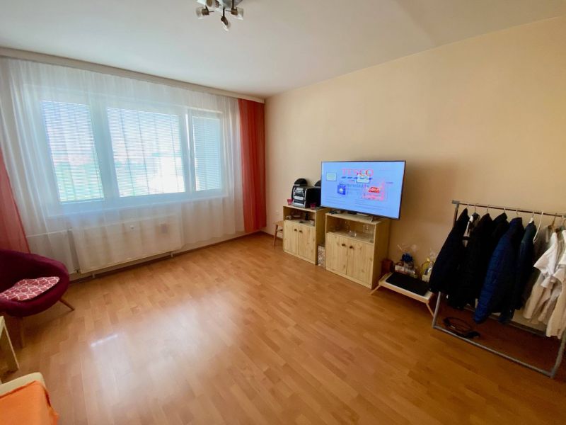 FOX * 1,5 izbový byt * veľká loggia * Na hlinách - 1