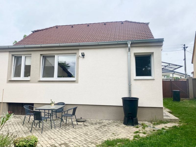 FOX * REZERVOVANÉ * Zariadený rodinný dom po kompletnej rekonštrukcii * Bohdanovce nad Trnavou - 1
