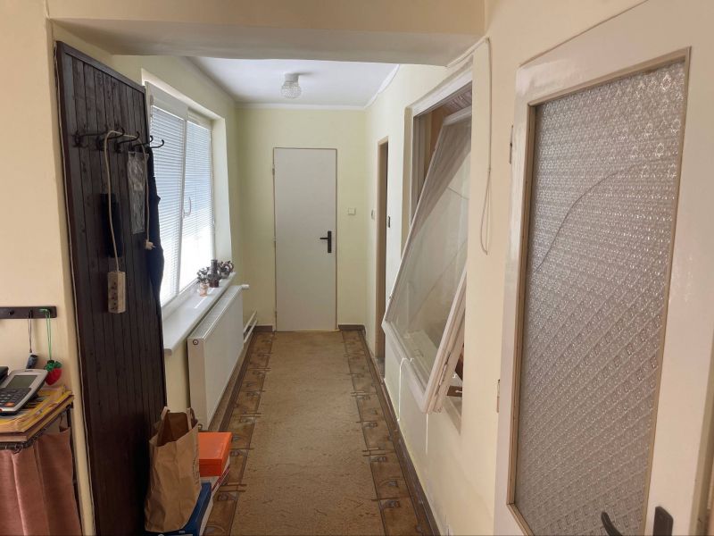 FOX - Rodinný dom Opoj, okres Trnava – 4 izby, pozemok 738 m², garáž a hospodárske stavby - 4