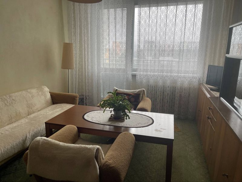 FOX - * 3 izbový bezbariérový byt v pôvodnom stave s loggiou, 2 x výťah * Mozartova ulica - 5