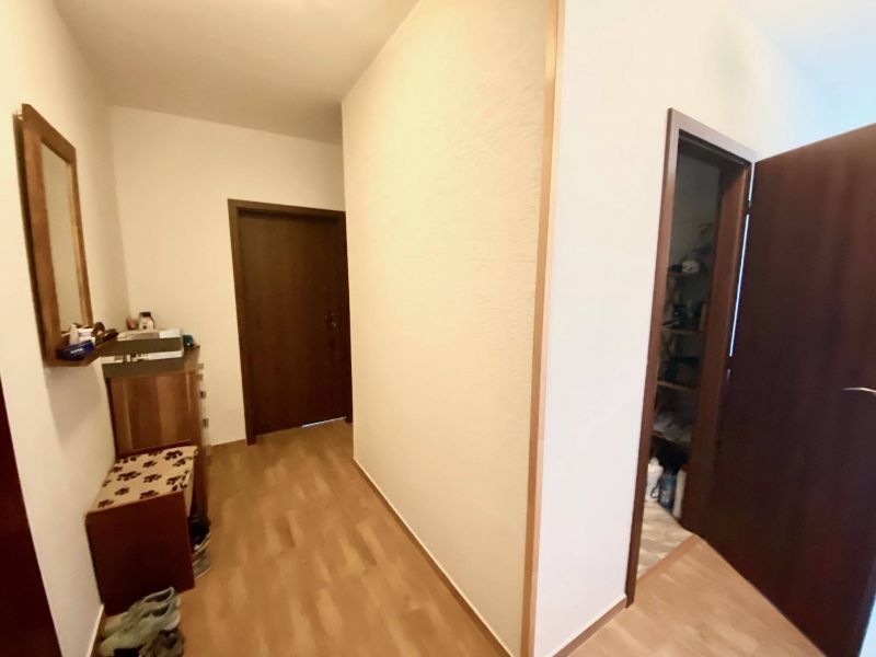 FOX * Čiastočne zariadený 3 izbový byt po rekonštrukcii s loggiou, parkovacie státie * Koniarekova - 8