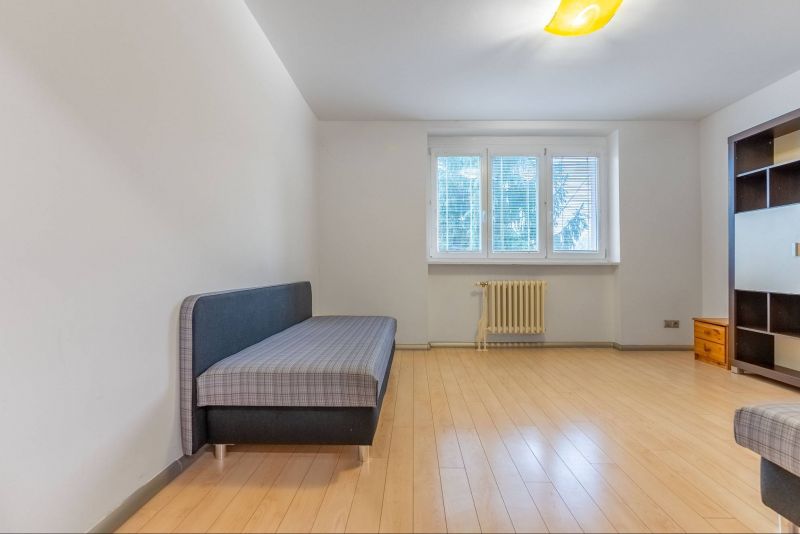 FOX - Predaj * veľký 3 izbový byt s garážou * Sladovnícka ul. - 10