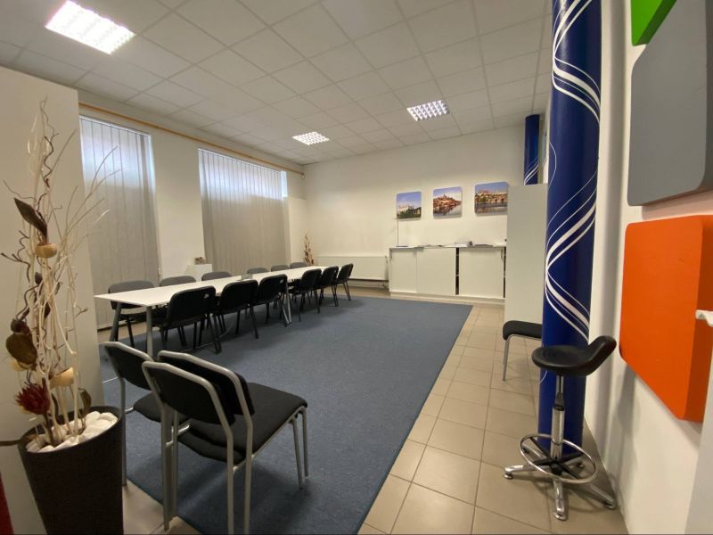 FOX - Prenájom viacúčelovej budovy s parkovaním – Trnava - 4