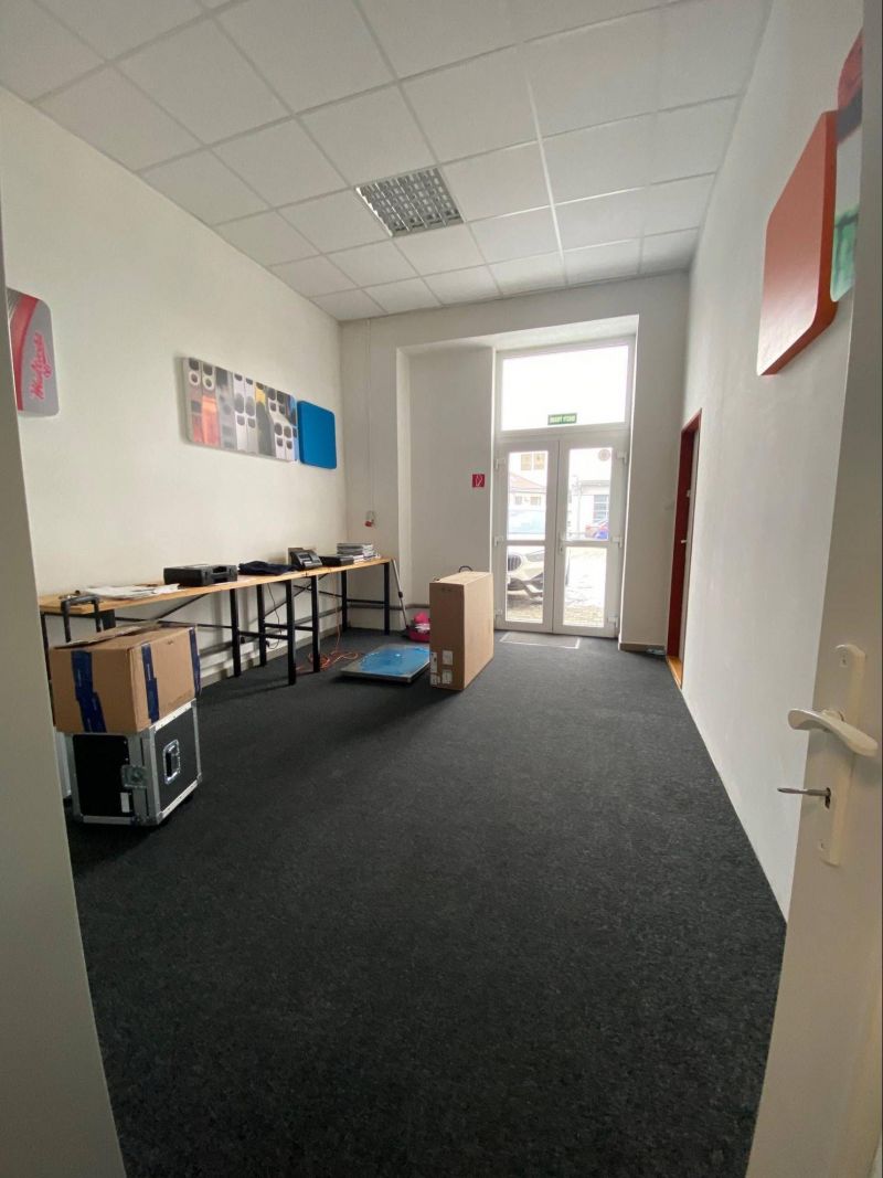 FOX - Prenájom viacúčelovej budovy s parkovaním – Trnava - 5