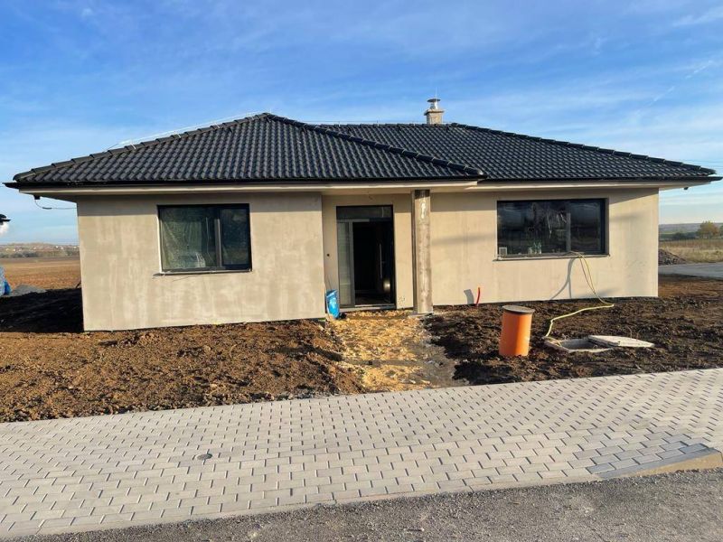FOX - NOVOSTAVBY RD s exkluzívnym výhľadom * Smolenice * rezidenčná lokalita * pozemok 524 m2 - 8