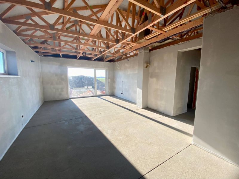 FOX * 4 izbový rodinný dom typ / Bungalov / v štádiu HOLODOM * pozemok 570 m2 * Šúrovce - 8