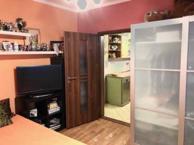 REZERVOVANÉ - Výhodná ponuka * 3 izbový byt s 2 loggiami, čiastočne zariadený * Jiráskova - 12