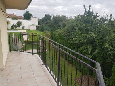 FOX - REZERVOVANÉ * rodinná vila * Nové Mesto n. Váhom * novostavba na veľkom pozemku* bazén * krásne prostredie - 31