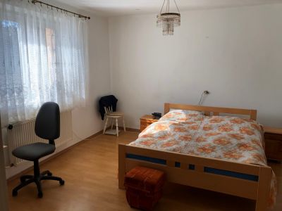 FOX - REZERVOVANÉ * 3 izbový rodinný dom so samostatnou bytovou jednotkou na pozemku * Šelpice * veľký pozemok s rozlohou 1079 m2 - 7