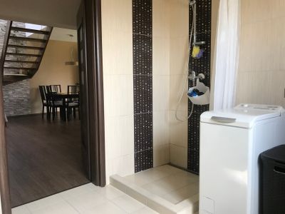 FOX - REZERVOVANÉ * rodinný dom * Špačince * veľká výmera * výborná lokalita * pozemok 591m2 - 14
