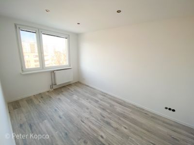 FOX - EXKLUZÍVNE * 4 izbový byt po novej rekonštrukcii * Čajkovského ul. * vyhľadávaná lokalita - 5