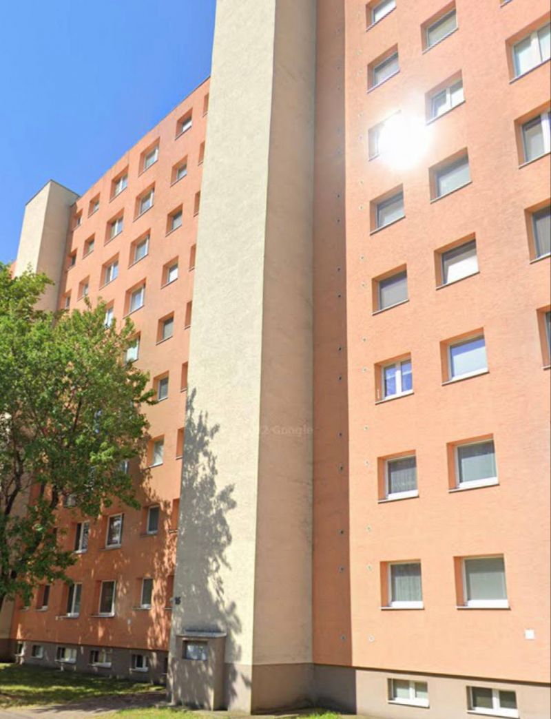 FOX * 1 izbový byt typu BAURING * pôvodný stav * Spartakovská - 1