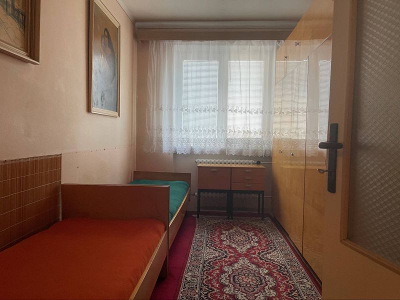 FOX - Predaj * veľký 3 izbový byt 97 m2 s garážou * ulica Cyrila a Metoda v Trnave - 7