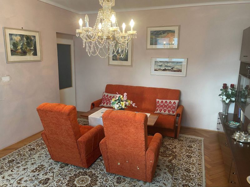 FOX - Predaj * veľký 3 izbový byt 97 m2 s garážou * ulica Cyrila a Metoda v Trnave - 8