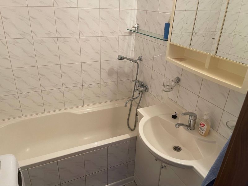 FOX - * 3 izbový byt so zariadením * Jiráskova ulica * - 9