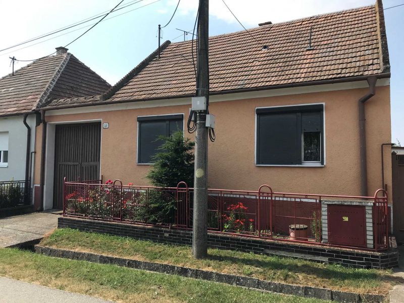 FOX * 3 izbový dom v krásnom prostredí Malých Karpát vhodný aj na chalupárčenie * D. Orešany - 2