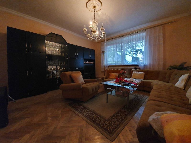 FOX – REZERVOVANÝ! Exkluzívne *4 izbový RD * Brestovany* pozemok o výmere 1247 m2 - 7