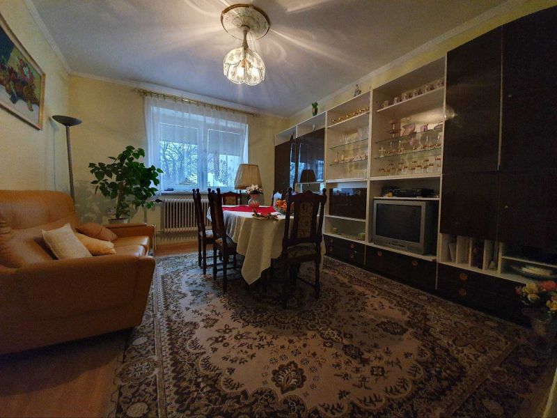 FOX – REZERVOVANÝ! Exkluzívne *4 izbový RD * Brestovany* pozemok o výmere 1247 m2 - 6