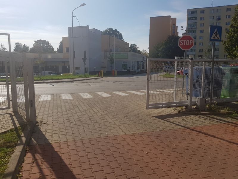 FOX - REZERVOVANÉ * NOVOSTAVBA * 3 izbový byt * vlastné parkovacie miesta v cene * zariadený * klimatizácia - 25
