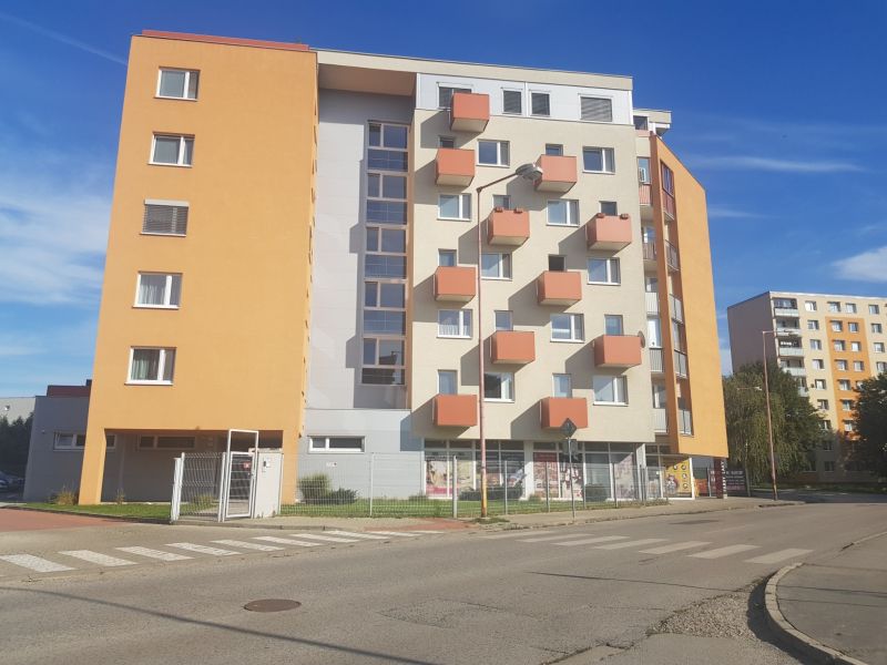 FOX - REZERVOVANÉ * NOVOSTAVBA * 3 izbový byt * vlastné parkovacie miesta v cene * zariadený * klimatizácia - 26