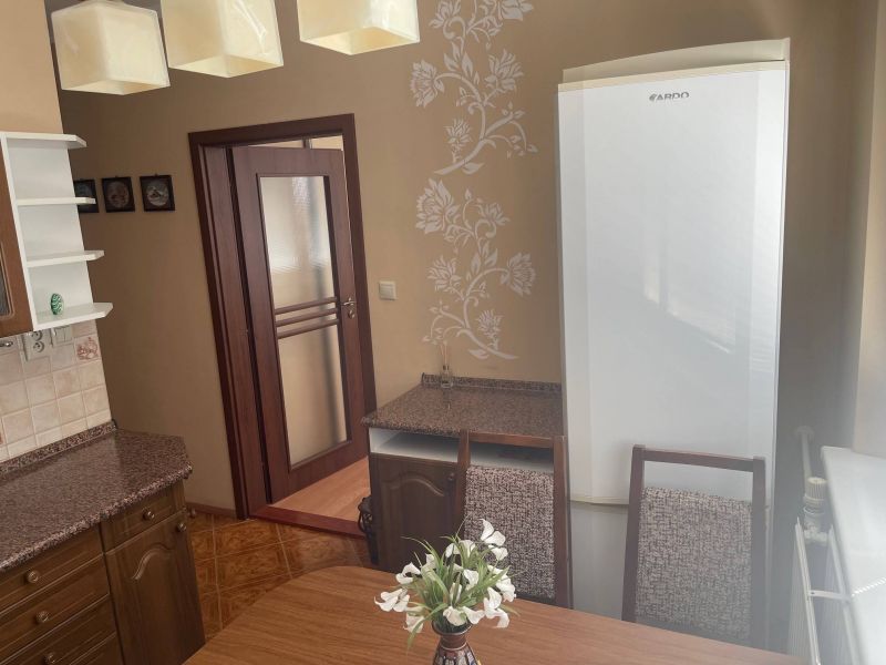 FOX - * 3 izbový byt so zariadením * Jiráskova ulica * - 5