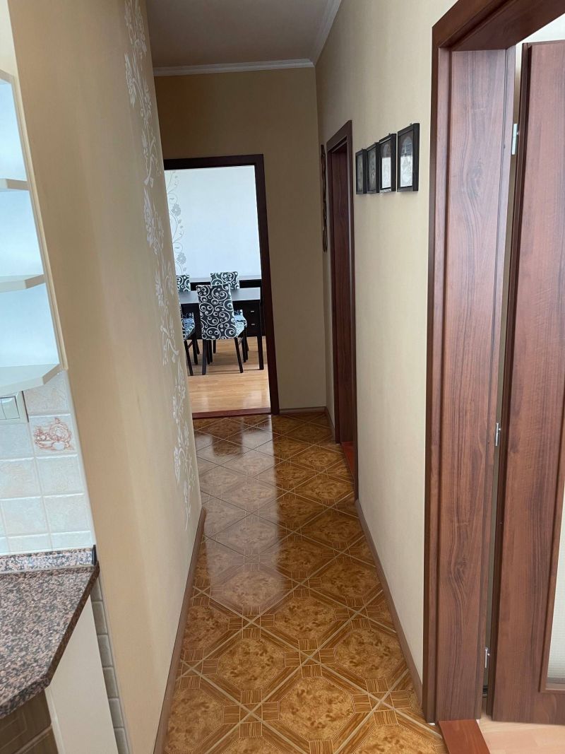 FOX - * 3 izbový byt so zariadením * Jiráskova ulica * - 13