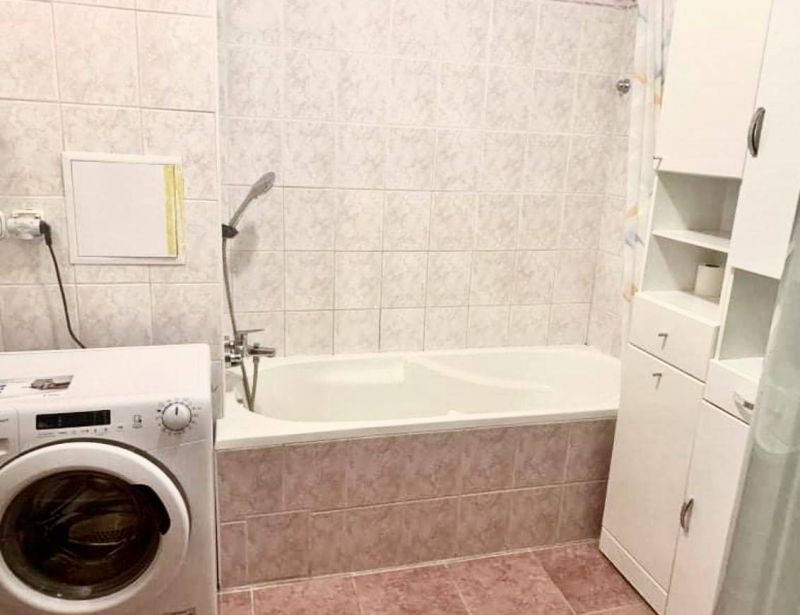 FOX - Zariadený a KLIMATIZOVANÝ 2 izbový byt s dvomi balkónmi * V. Clementisa - 8