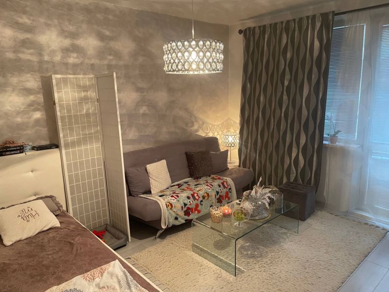 FOX - priestranný 2 izbový byt * Nerudova ul., loggia - 1