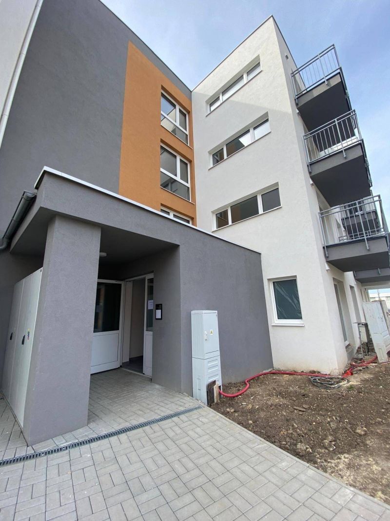 FOX ***4 etapa v predaji*** 1 izbový byt s balkónom v štandarde s kuchynskou linkou - 3