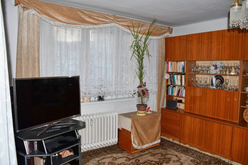 FOX - REZERVOVANÝ - NA PREDAJ 3 izbový byt * G. Dusíka * tehlový bytový dom * výborná lokalita - 5