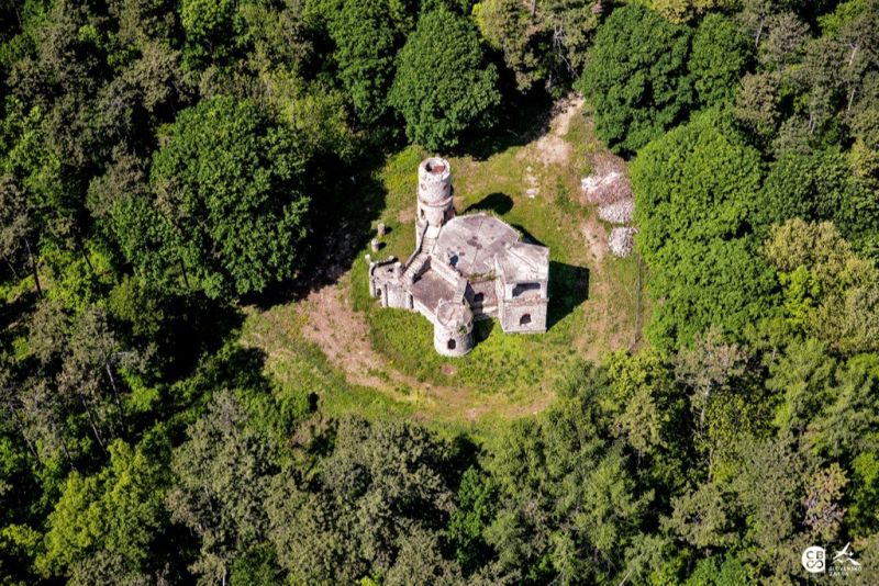 FOX - svahovitý pozemok vhodný na výstavbu kaskádového projektu * Brodzany * okr. Partizánske * krásne prostredie priamo pod Vŕškom Hôrka - 4