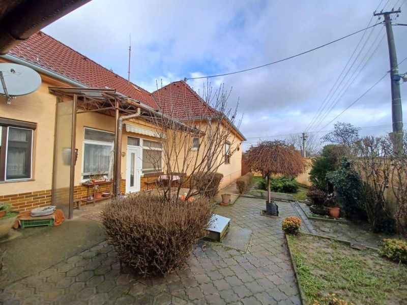 FOX - REZERVOVANÝ * 4 izobvý rodinný dom * Majcichov * pozemok o výmere 645m2 - 6