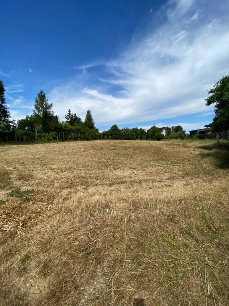 FOX - Ideálny pozemok pre rodinný dom v rozvíjajúcej sa časti obce Budmerice - 3