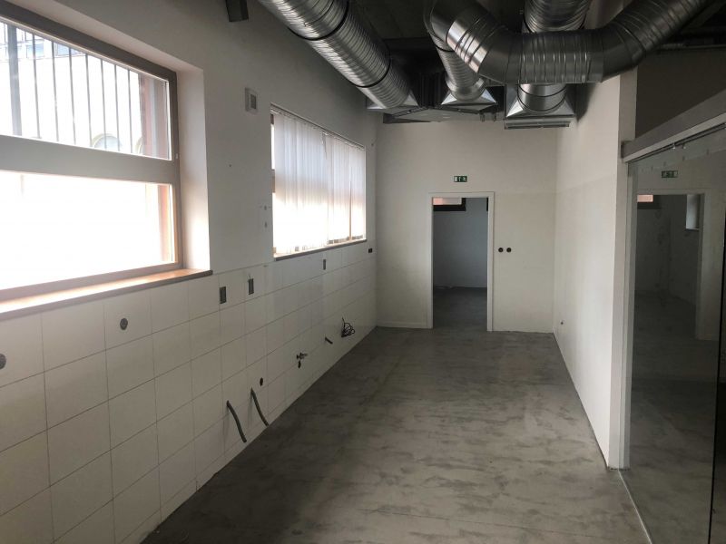 FOX - PRENÁJOM * Obchodné priestory * Paulínska ulica * centrum mesta - 10