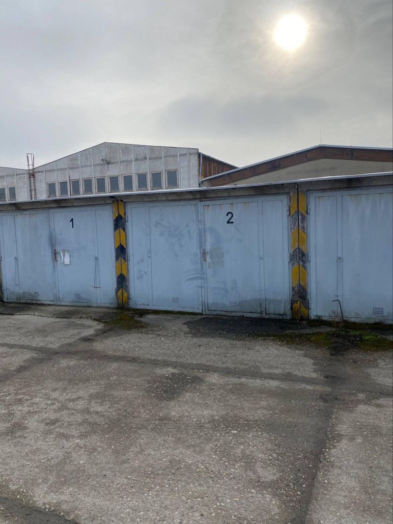 FOX * Prenájom garáže * Bulharská ulica - 1